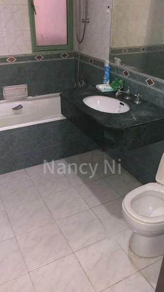 6 Bed Apartment (Condo) for Rent in Tiara - Image 5