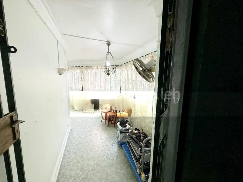 4 Room (4A) HDB for Sale in 431 Jurong West Avenue 1 - Image 7