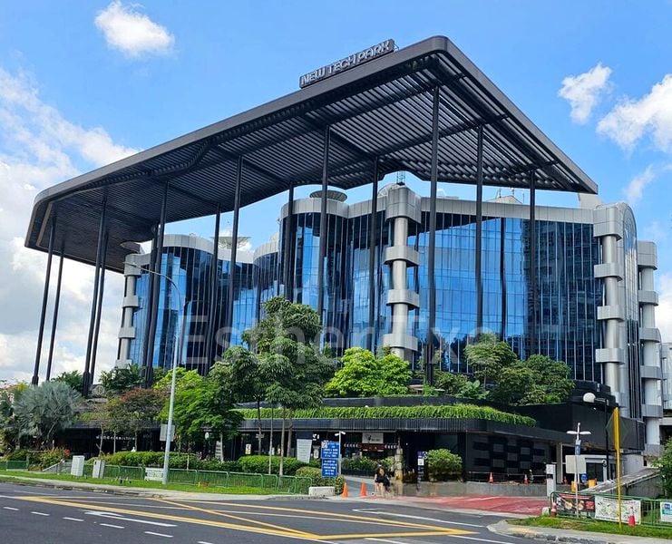 Light Industrial (B1) for Rent: New Tech Park - Image 3