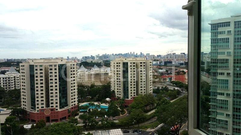 3 Bed Condo for Rent in Goldenhill Park Condominium - Image 6