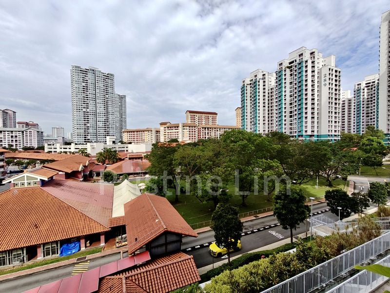 5 Room HDB for Sale in  275A Bishan Street 24 - Image 4