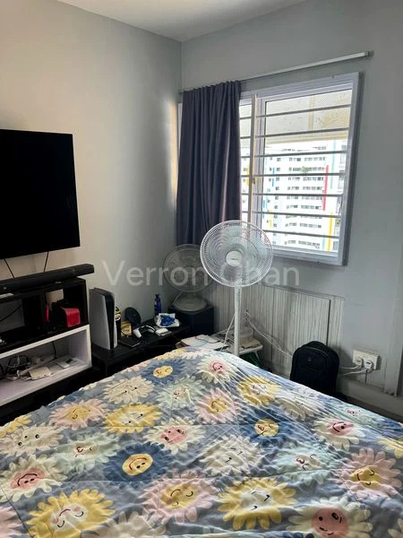 Executive HDB for Sale in  137 Rivervale Street - Image 12