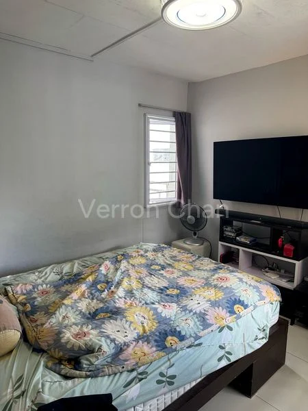 Executive HDB for Sale in  137 Rivervale Street - Image 14