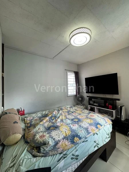 Executive HDB for Sale in  137 Rivervale Street - Image 16