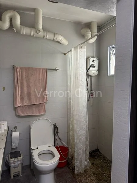 Executive HDB for Sale in  137 Rivervale Street - Image 15