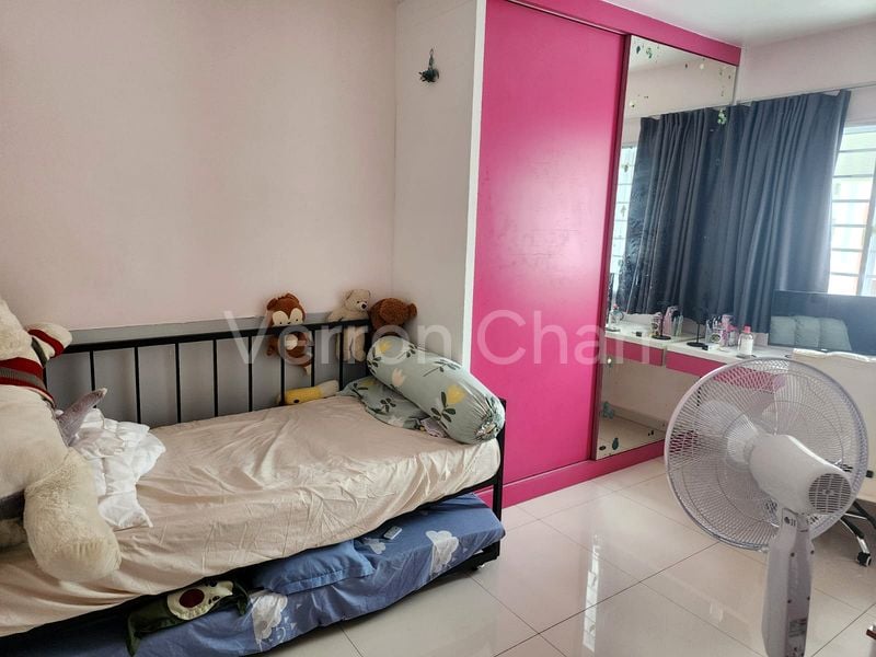 Executive HDB for Sale in  137 Rivervale Street - Image 8