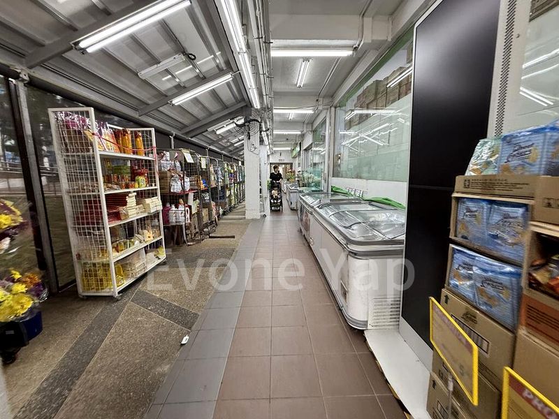 Shop / Shophouse for Rent: Telok Blangah - Image 5