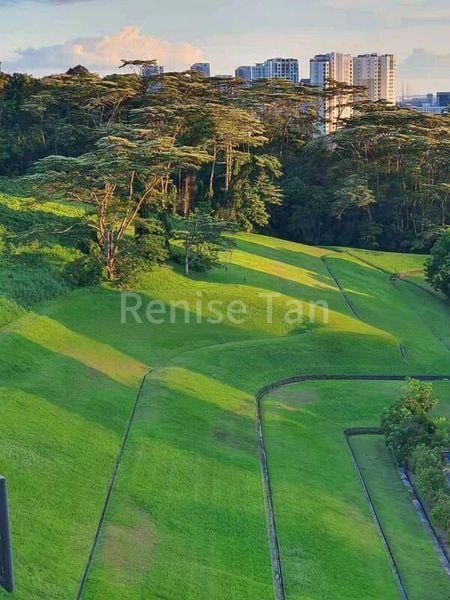 Master Room (HDB) for Rent in  392 Bukit Batok West Avenue 5 - Image 1