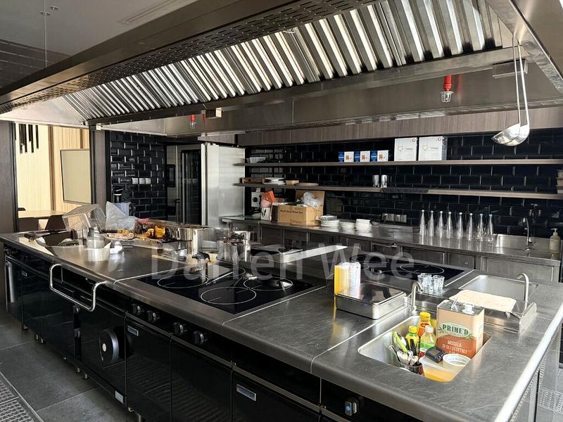 Food & Beverage for Rent: ️CBD High-End F&B️ Fully Fitted - Image 9