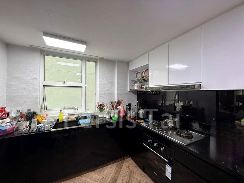 3 Bed Condo for Sale in  Dahlia Park Condominium - Image 8