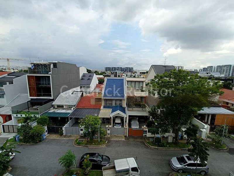 5 Bed Terraced House (Landed) for Sale in  Richards Avenue - Image 3