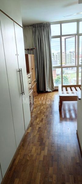 3 Bed Condo for Rent in  Lilydale - Image 6