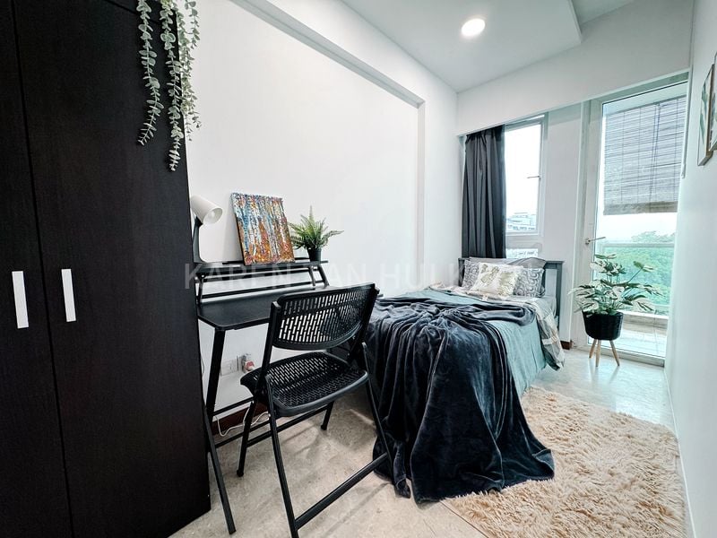 Common Room (Condo) for Rent in  The Warren - Image 1