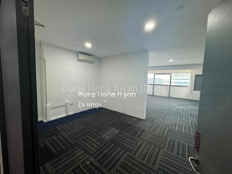 Light Industrial (B1) for Rent:  Aircon | Walk To MRT | Great Image - Image 1