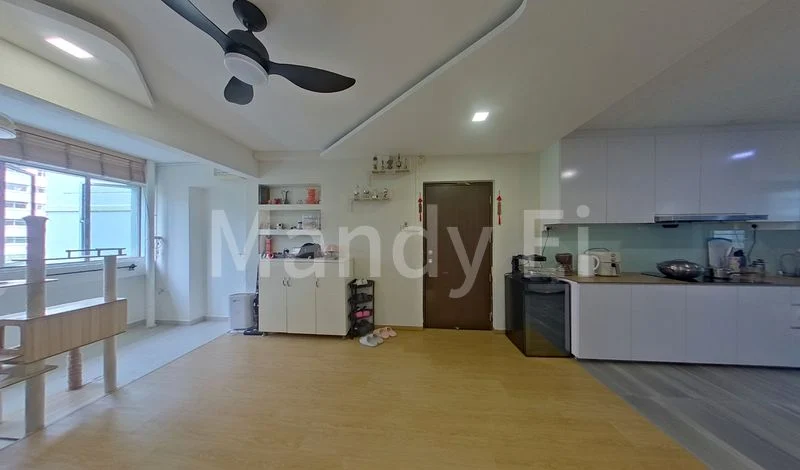 5 Room (5I) HDB for Sale in 744 Pasir Ris Street 71 - Image 8