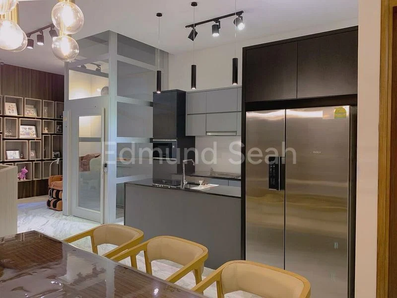 4 Bed Semi-Detached House (Landed) for Sale in  Serangoon Garden Estate - Image 8