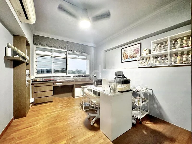 5 Room (5I) HDB for Sale in  855 Jurong West Street 81 - Image 6