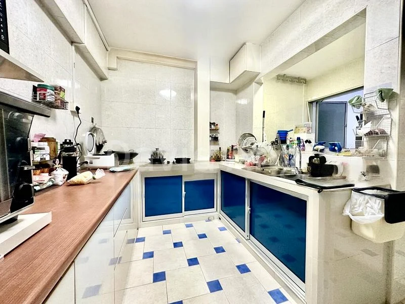 5 Room (5I) HDB for Sale in  855 Jurong West Street 81 - Image 3