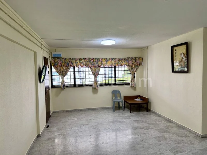 4 Room (4A) HDB for Rent in  612 Clementi West Street 1 - Image 1