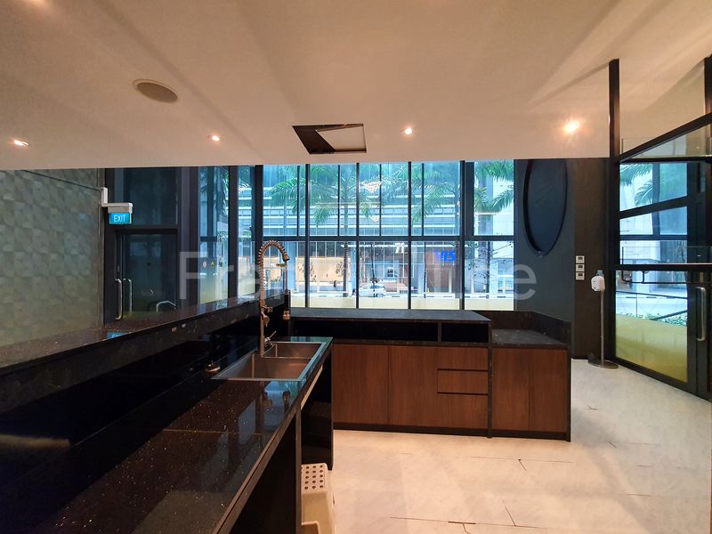 Food & Beverage for Rent in  Tahir Building - Image 4