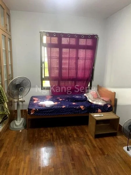 Common Room (HDB) for Rent in 990C Jurong West Street 93 - Image 3