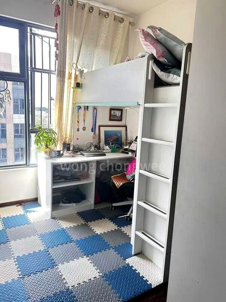 3 Bed Executive Condo for Rent in  The Brownstone - Image 7