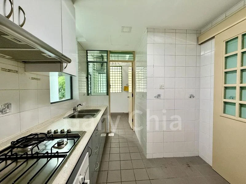 2 Bed Condo for Rent in  Astor Green - Image 5