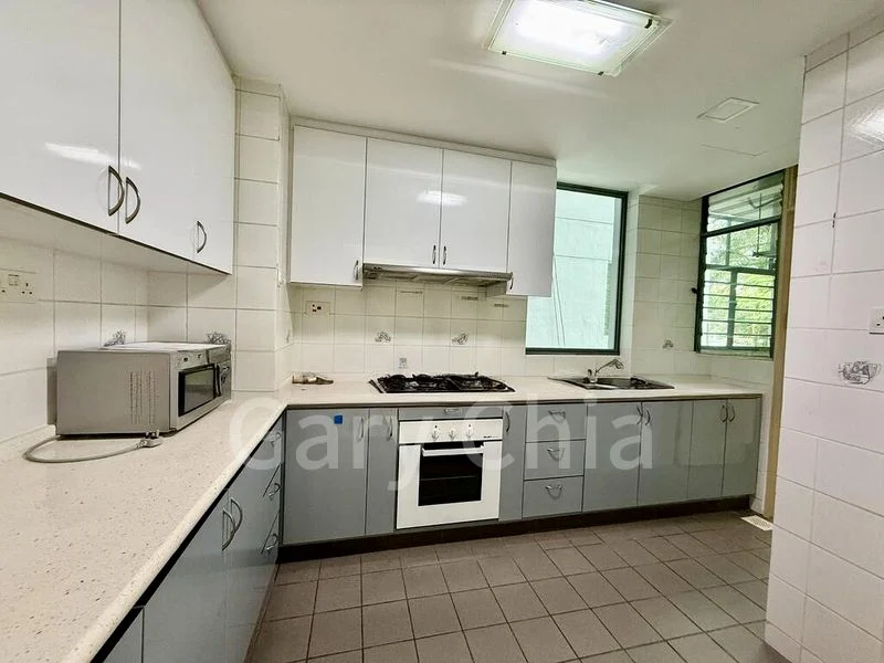 2 Bed Condo for Rent in  Astor Green - Image 4