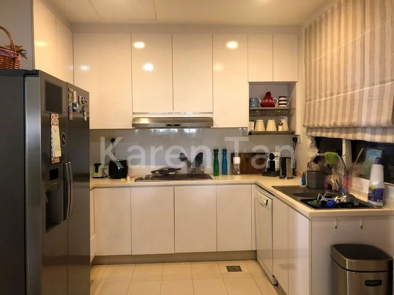 4 Bed Condo for Rent in  Astrid Meadows - Image 7