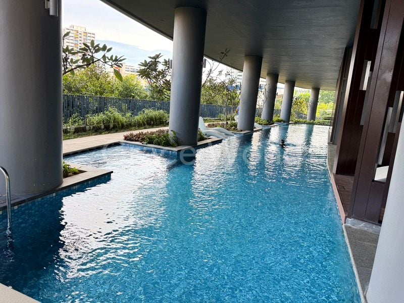 1 Bed Condo for Sale in  The Antares - Image 14