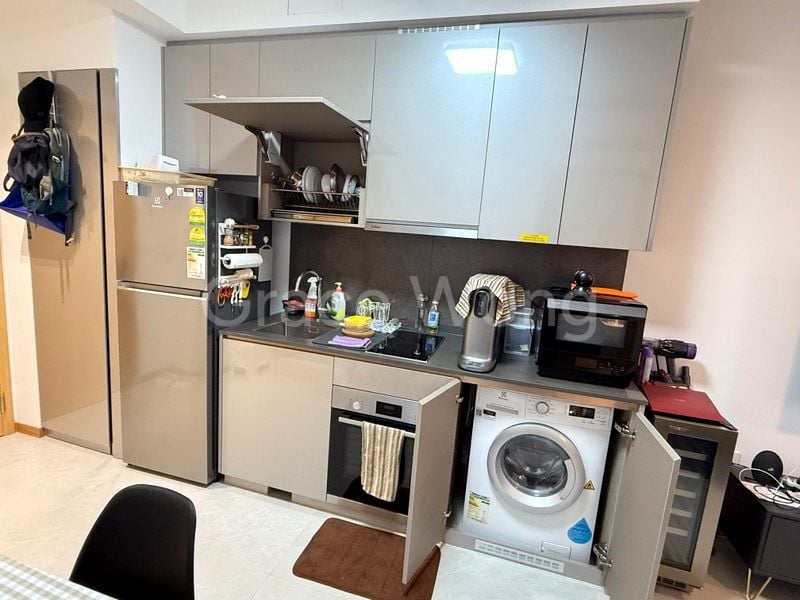 1 Bed Condo for Sale in  The Antares - Image 5