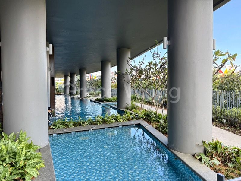1 Bed Condo for Sale in  The Antares - Image 11
