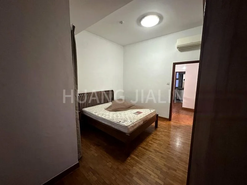 Room (Landed) for Rent in D'manor - Image 9