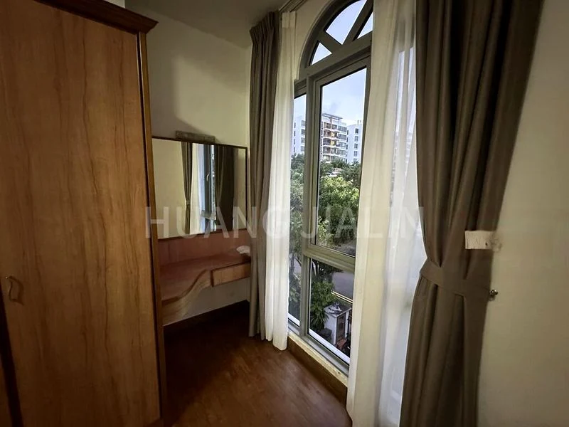 Room (Landed) for Rent in D'manor - Image 10