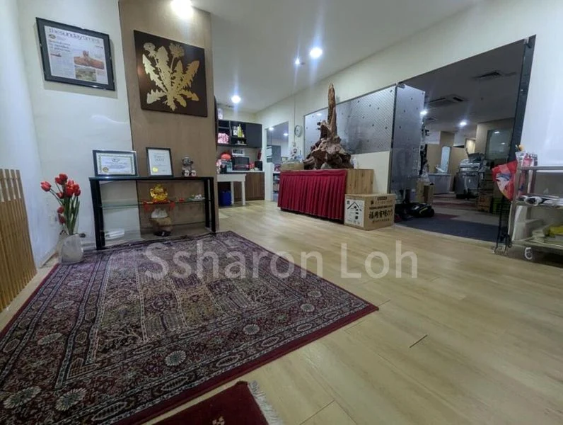 Light Industrial (B1) for Rent: EPL Building - Image 7