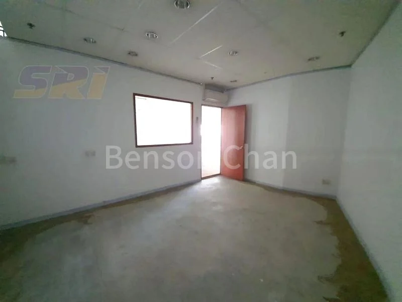 Warehouse for Rent: Lian Cheong Industrial Building - Image 5