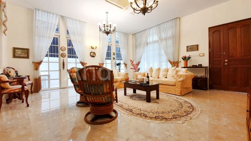 6 Bed Semi-Detached House (Landed) for Sale in  Gerald Drive - Image 16