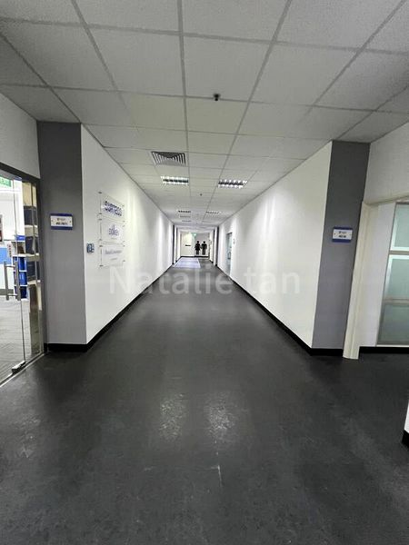 e-Business for Rent: German Centre - Image 4