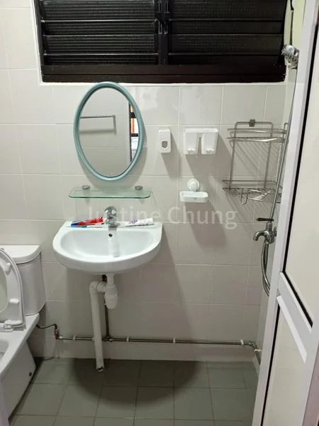 Common Room (HDB) for Rent in  149 Bedok Reservoir Road - Image 4