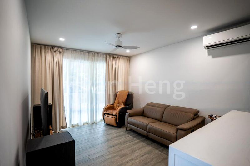 8 Bed Semi-Detached House (Landed) for Sale in  Lengkong Tiga - Image 12