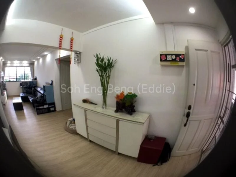 4 Room (4A) HDB for Sale in  172 Bukit Batok West Avenue 8 - Image 1