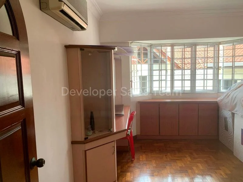 6+1 Bed Semi-Detached House (Landed) for Sale in  Simon Place - Image 5