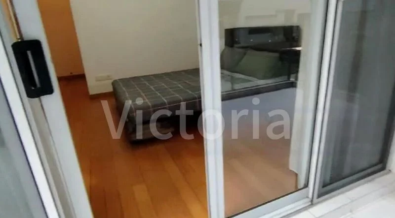 Common Room (Condo) for Rent in 8 @ Mount Sophia - Image 5