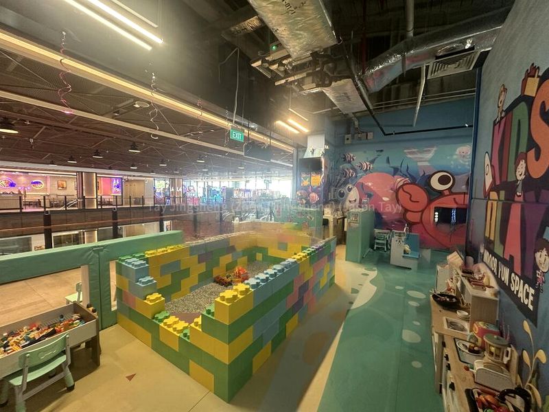 Shop / Shophouse for Rent: Kids indoor playground at Balestier for takeover! - Image 5