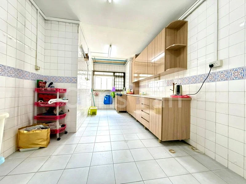 3 Room (3A) HDB for Sale in 313 Woodlands Street 31 - Image 2