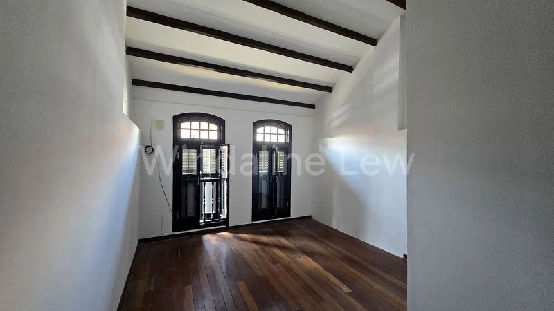 Shop / Shophouse for Rent: Dunlop Street - Image 4