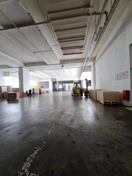 Factory / Workshop (B2) for Sale: North Spring Bizhub - Image 2