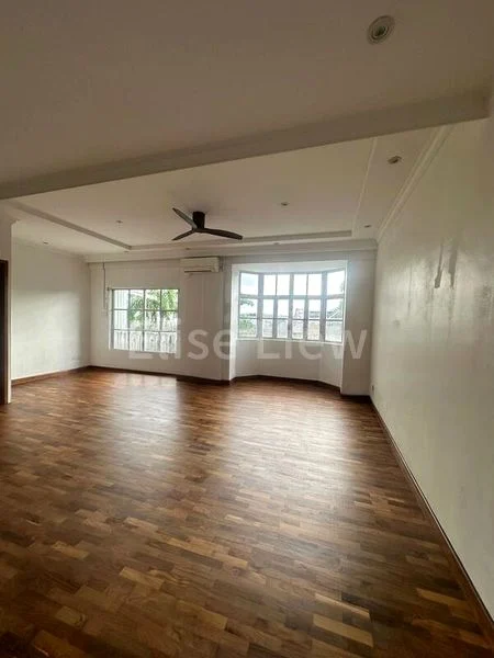 5 Bed Terraced House (Landed) for Rent in  La Suisse - Image 8