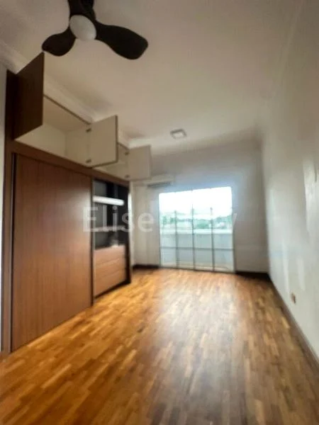 5 Bed Terraced House (Landed) for Rent in  La Suisse - Image 5