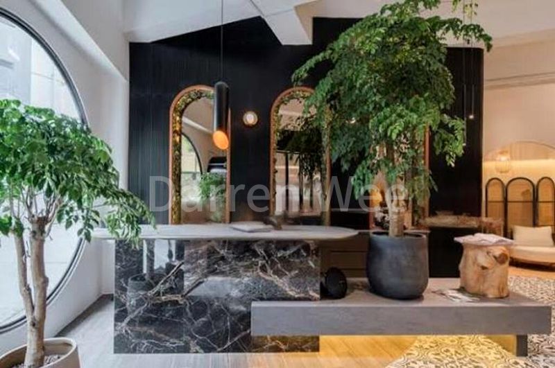 Shop / Shophouse for Rent: ️Showroom / Office️ Prime Central Location - Image 1